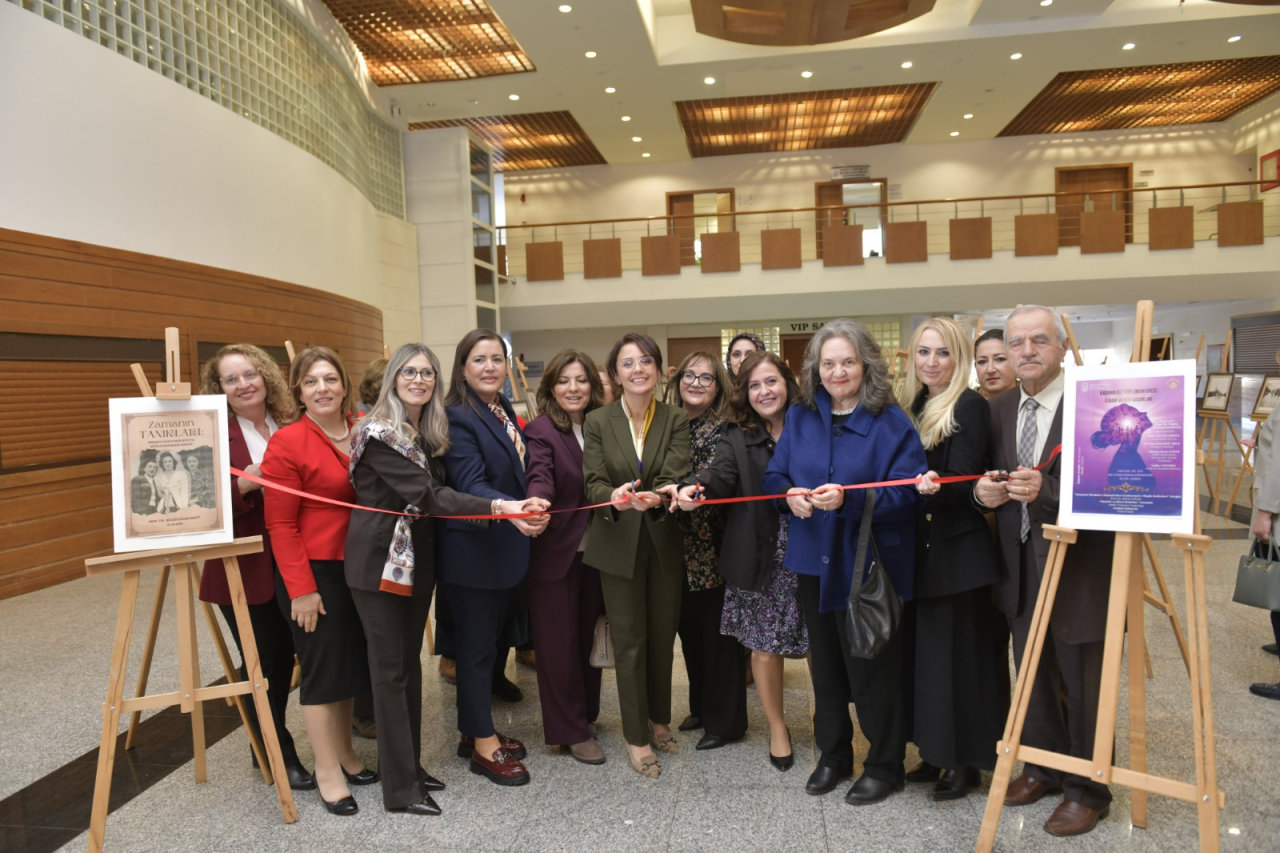 Kadın ve Aile Çalışmaları Uygulama ve Araştırma Merkezi, 8 Mart Dünya Kadınlar Günü kapsamında “Kadının Eli, Toplumun Gücü: İlham Veren Kadınlar” Programı Düzenledi.