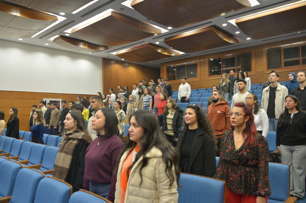 Aşkın Psikolojisi Konferansı Gerçekleştirildi